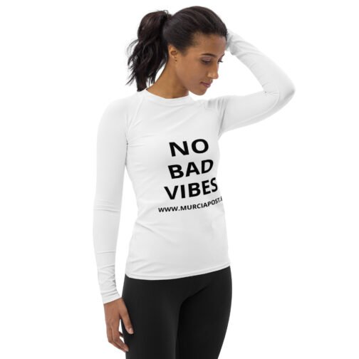 Camiseta No Bad Vibes - Imagen 4